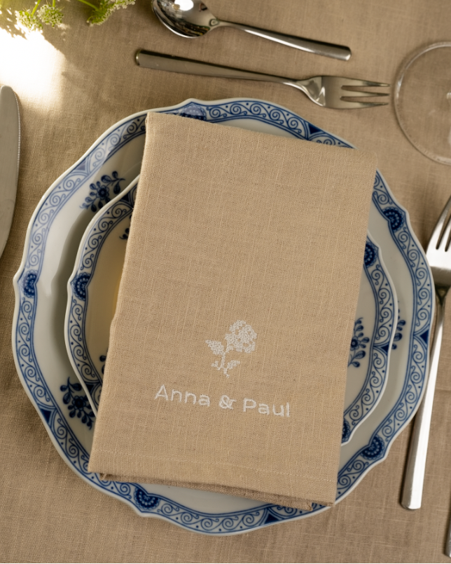 Linen Napkins with the Wedding Couple’s Names
